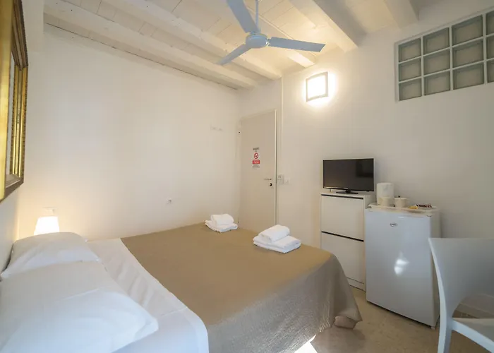 Academia Hotel apartamentowy 3*