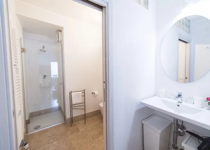 Hotel apartamentowy Academia