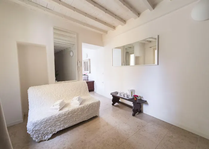 Hotel apartamentowy Academia 3*