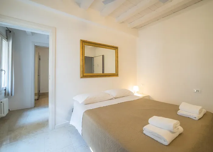 Hotel apartamentowy Academia 3*